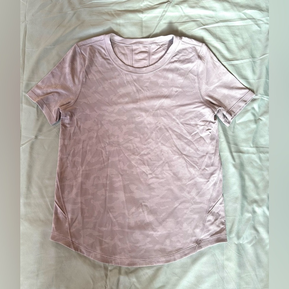 Lululemon camo top